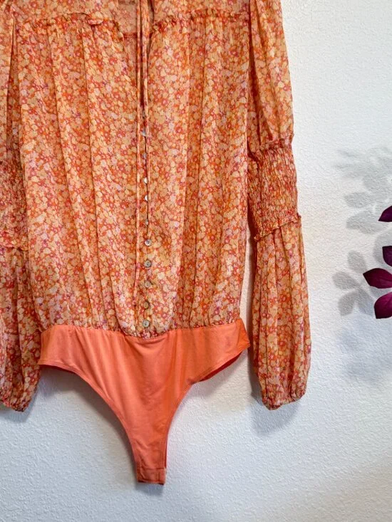 LULUS Lovely Thoughts Peach Floral Print Ruffled Long Sleeve Bodysuit Small - Picture 6 of 8